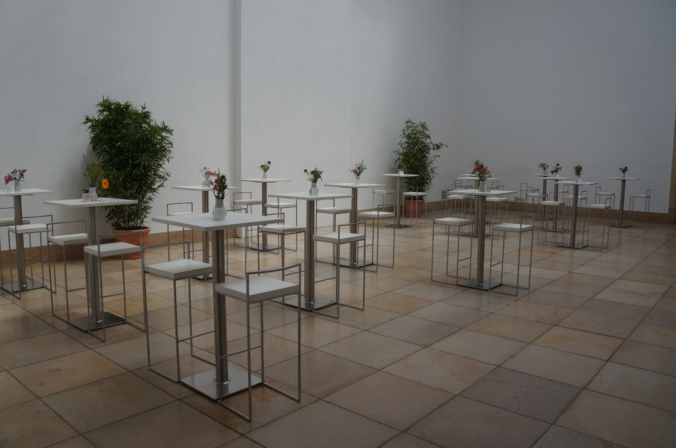 Barhocker CUBO weiß – Bild 5